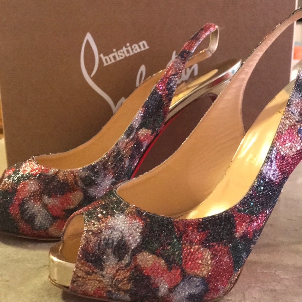 Private number glitter plume